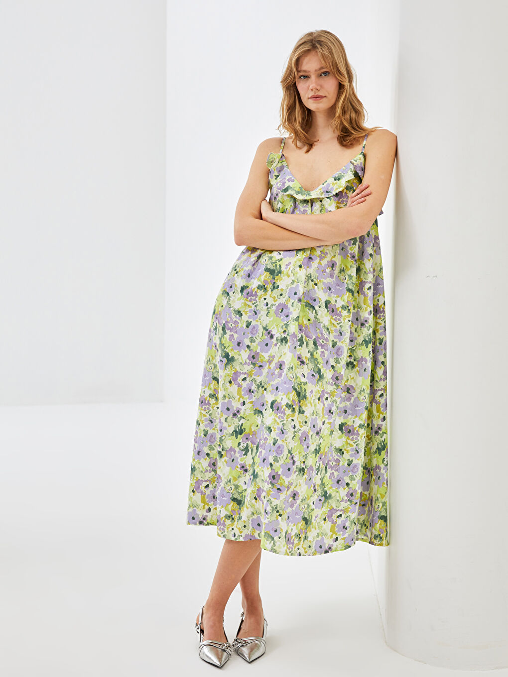 Yeşil V Yaka Çiçekli Askılı Kadın Elbise-1