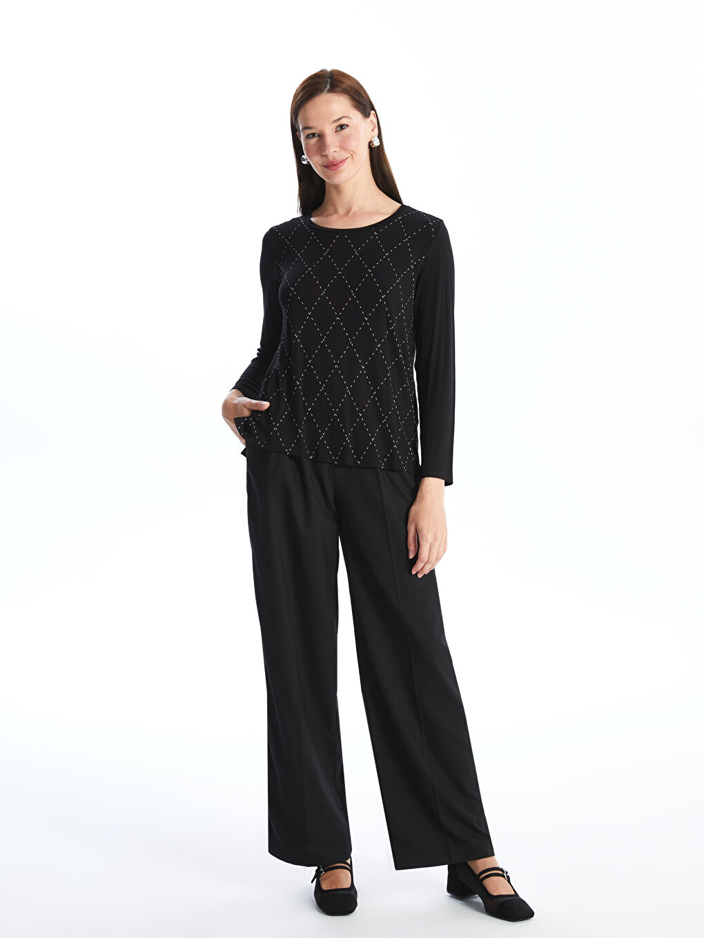 Siyah Bisiklet Yaka Desenli Uzun Kollu Kadın Tişört-2