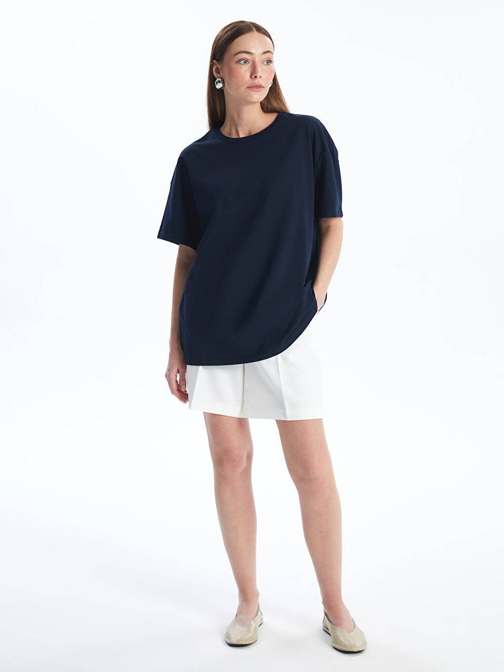 Lacivert Bisiklet Yaka Düz Kısa Kollu Oversize Kadın Tişört-2