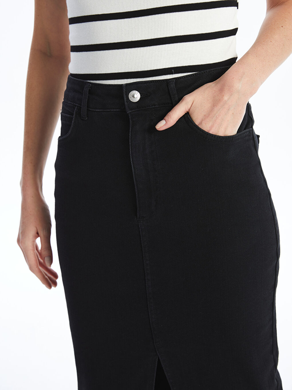 LCWAIKIKI Classic Siyah Dar Fit Kadın Jean Etek - 2
