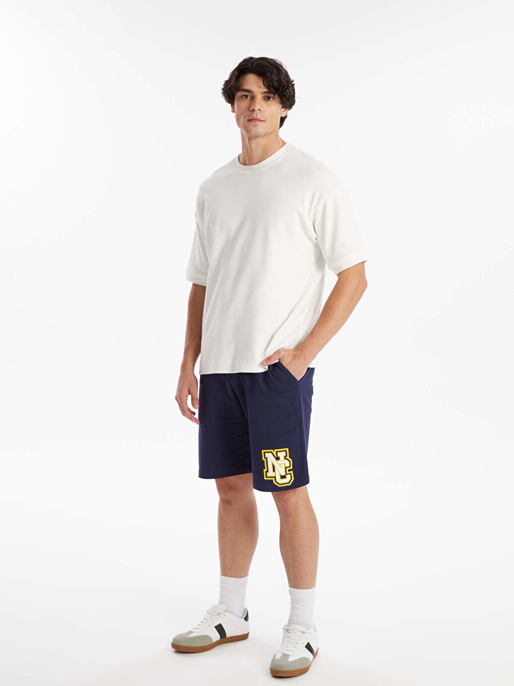 Standard Fit Men's Shorts