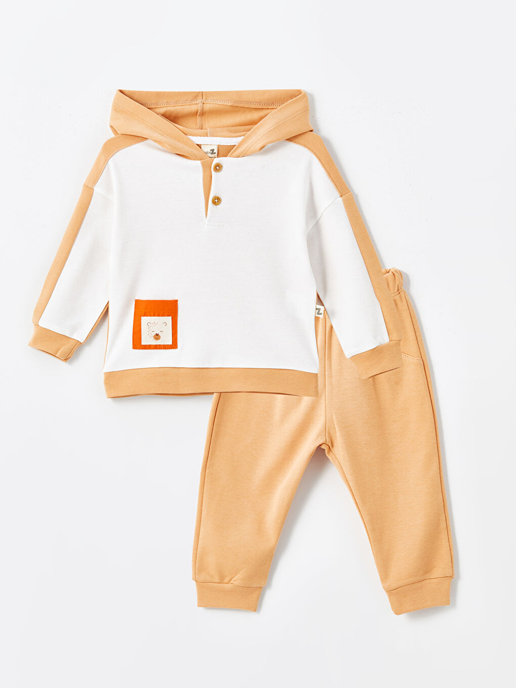 Turuncu Kapüşonlu Erkek Bebek Takım