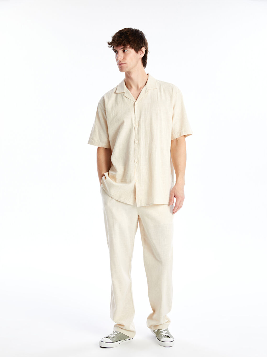 Bej Standart Kalıp Gabardin Erkek Pantolon