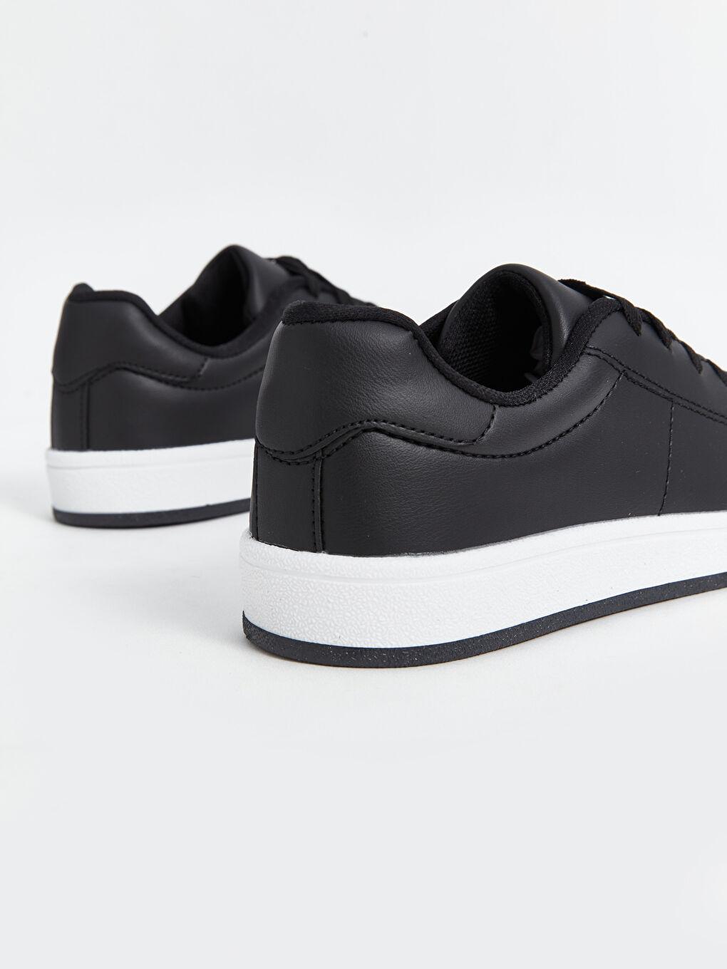 Siyah Bağcıklı Erkek Spor Ayakkabı-4