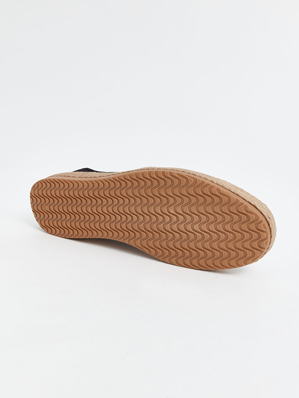 پێڵاوی قات ڕه‌ش پیاو -S4MM62Z8-CVL