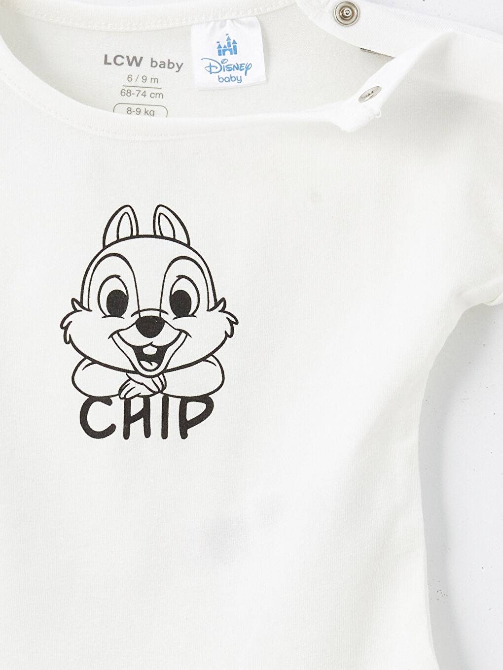 LCW baby Ekru Bisiklet Yaka Kısa Kollu Chip and Dale Baskılı Erkek Bebek Çıtçıtlı Body - 2