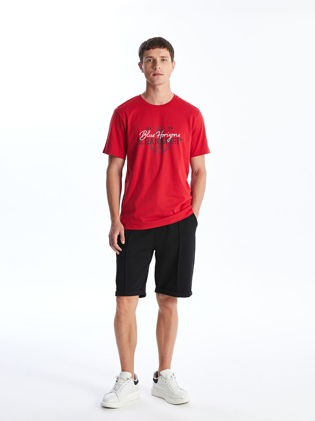 Siyah Standart Kalıp Beli Bağlama Detaylı Erkek Şort-1