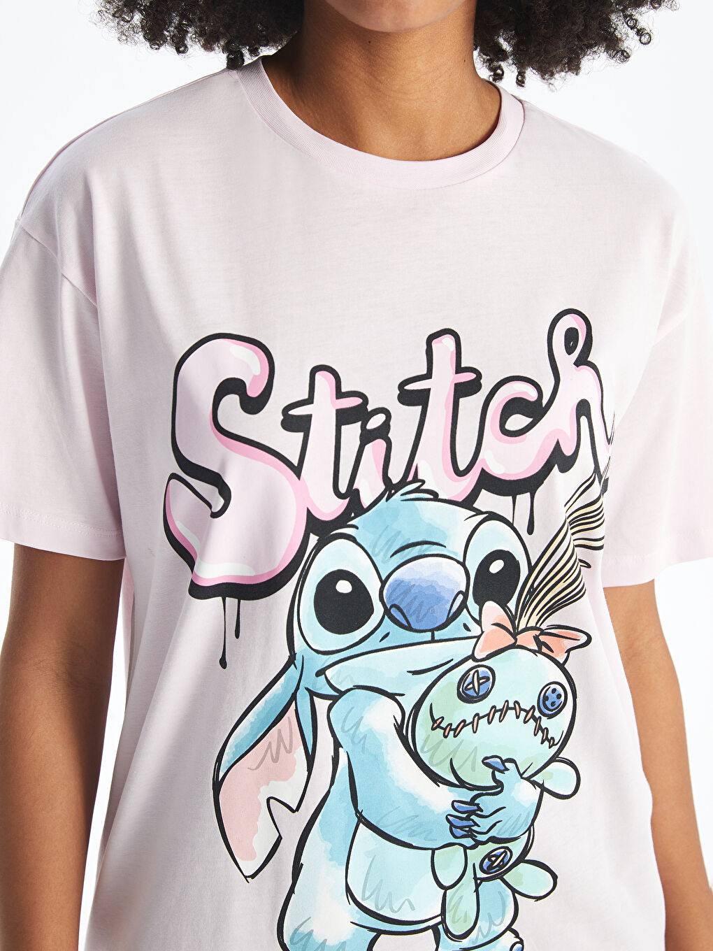 قميص نساء مطبوع ليلو وستيتش بكول مدور-2