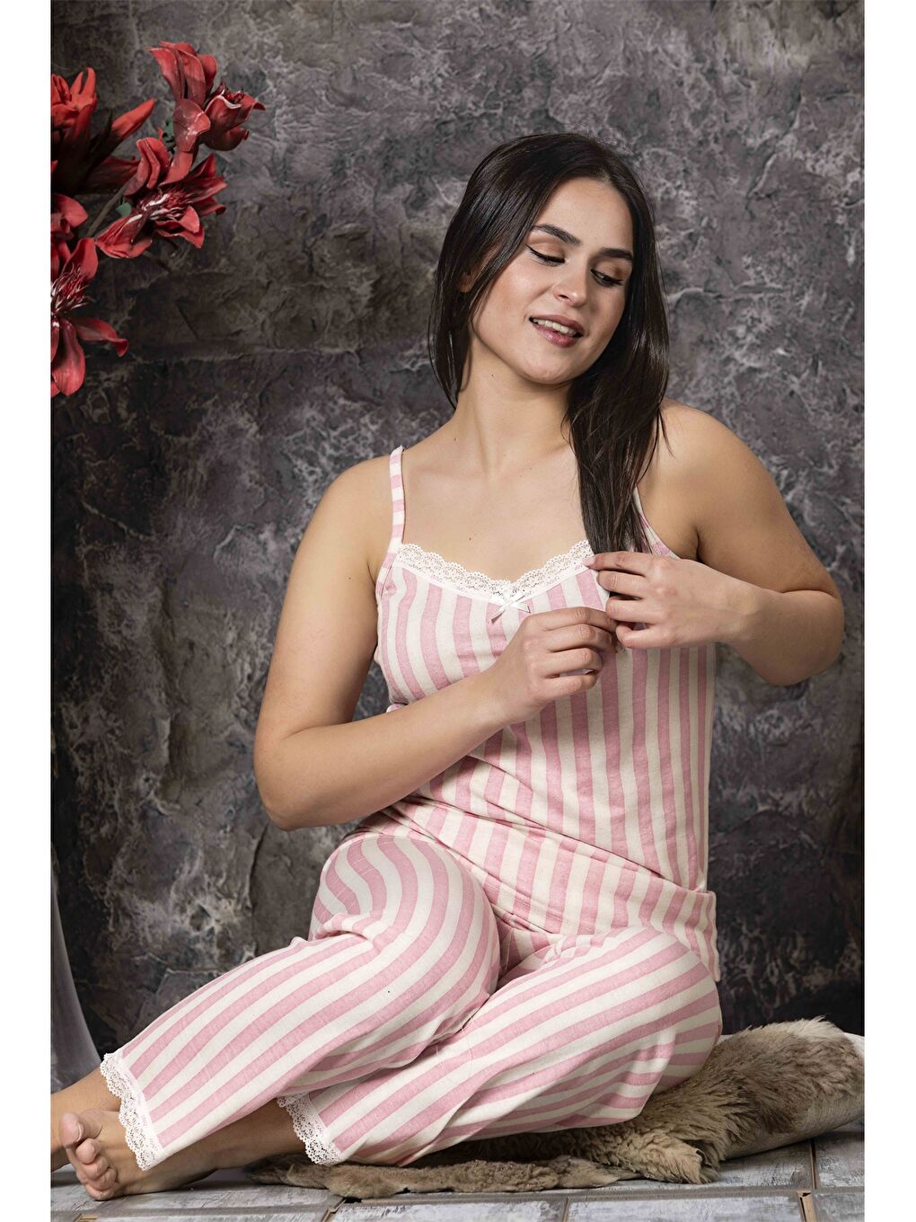 Turuncu Askılı Kadın Pijama Takımı-1