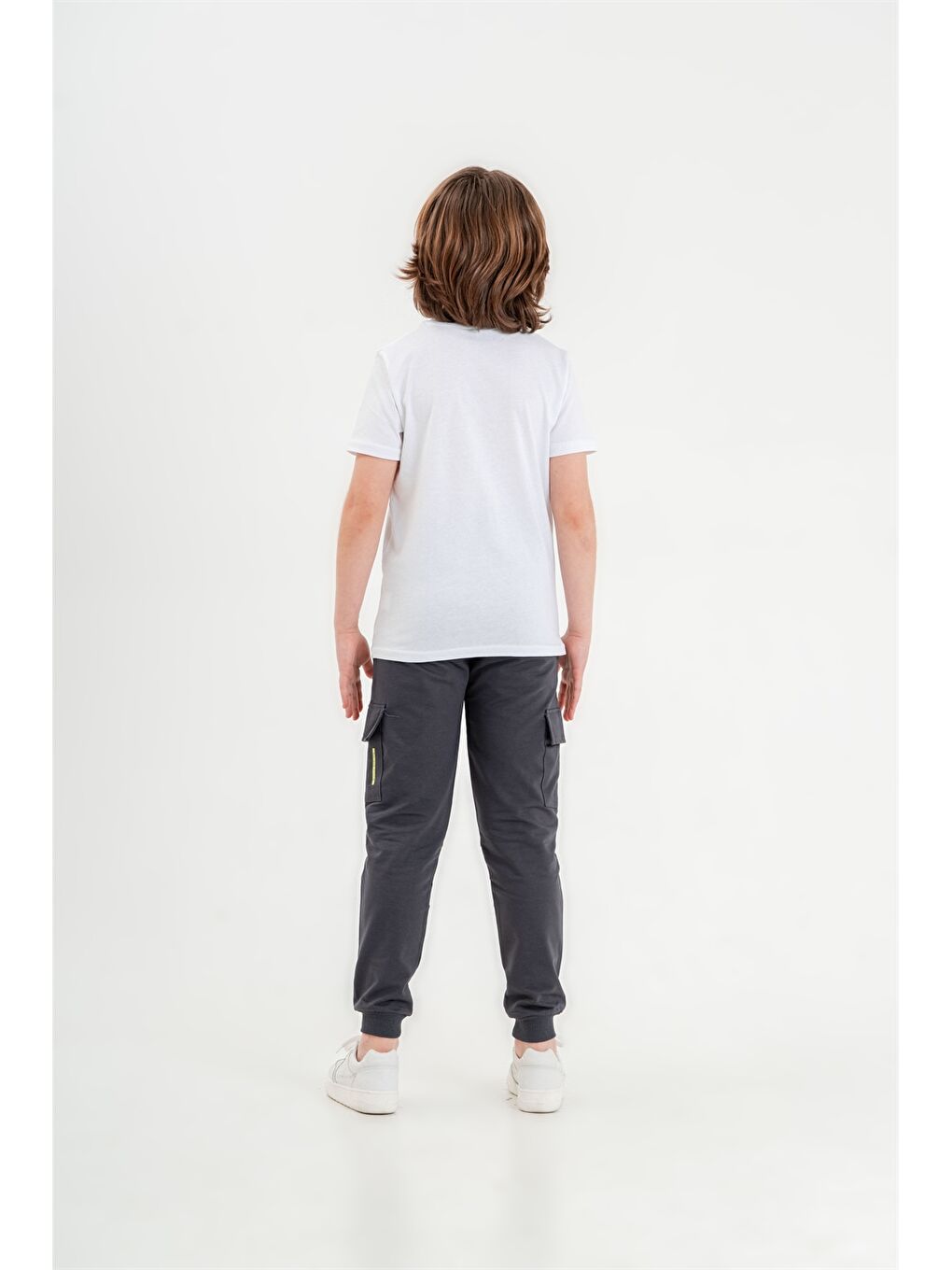 Gri Bisiklet Yaka Erkek Çocuk Tişört ve Eşofman Altı-3