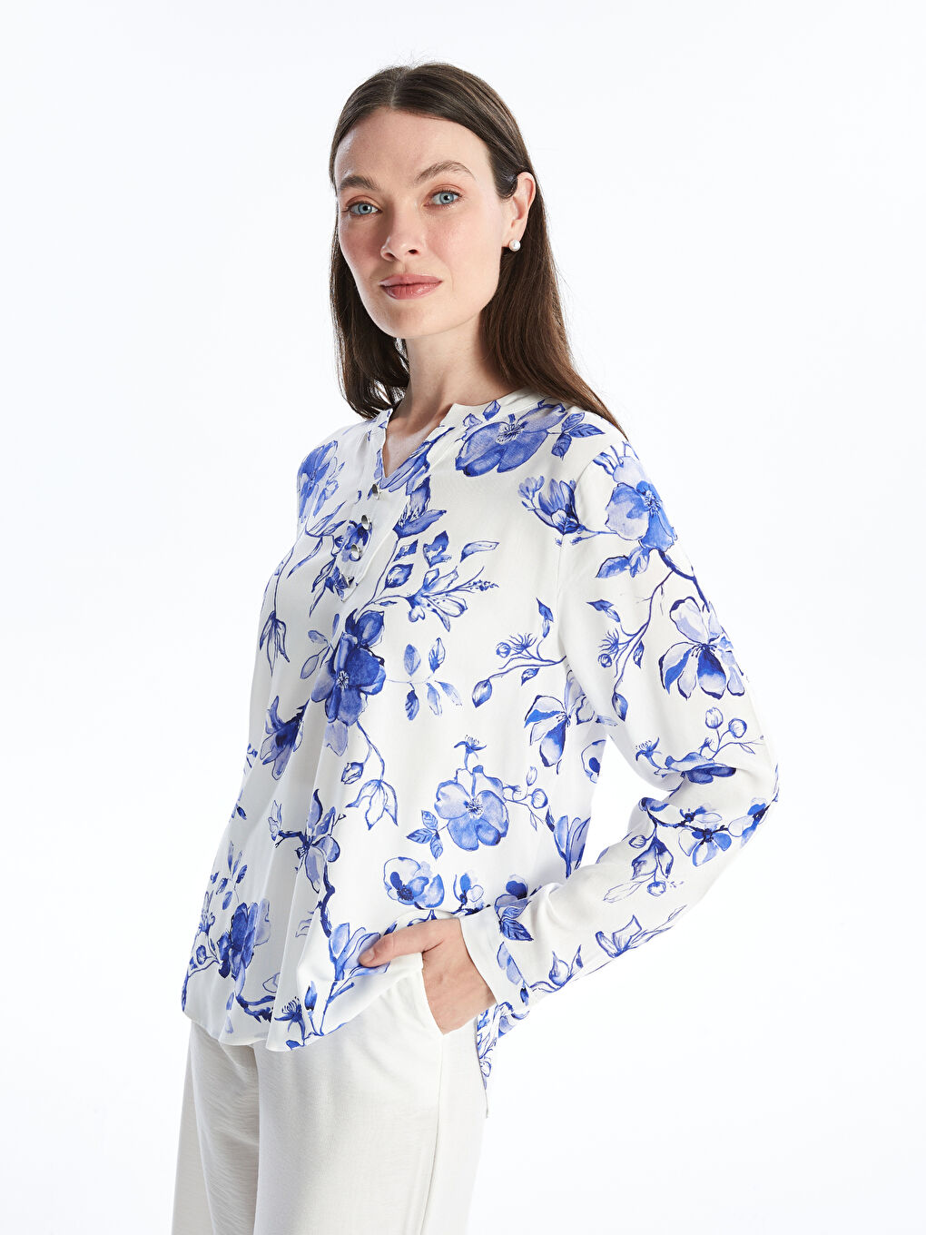 Women's Crew Neck Floral Long Sleeve Blouse -S4N566Z8-LRA