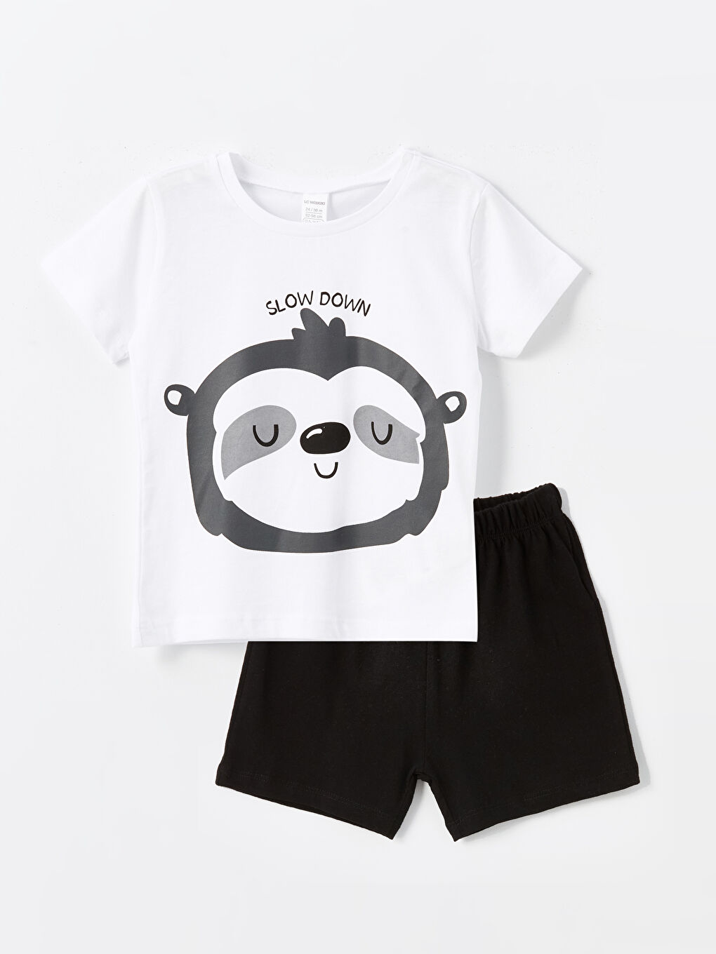 Beyaz Bisiklet Yaka Kısa Kollu Baskılı Erkek Bebek Şortlu Pijama Takımı