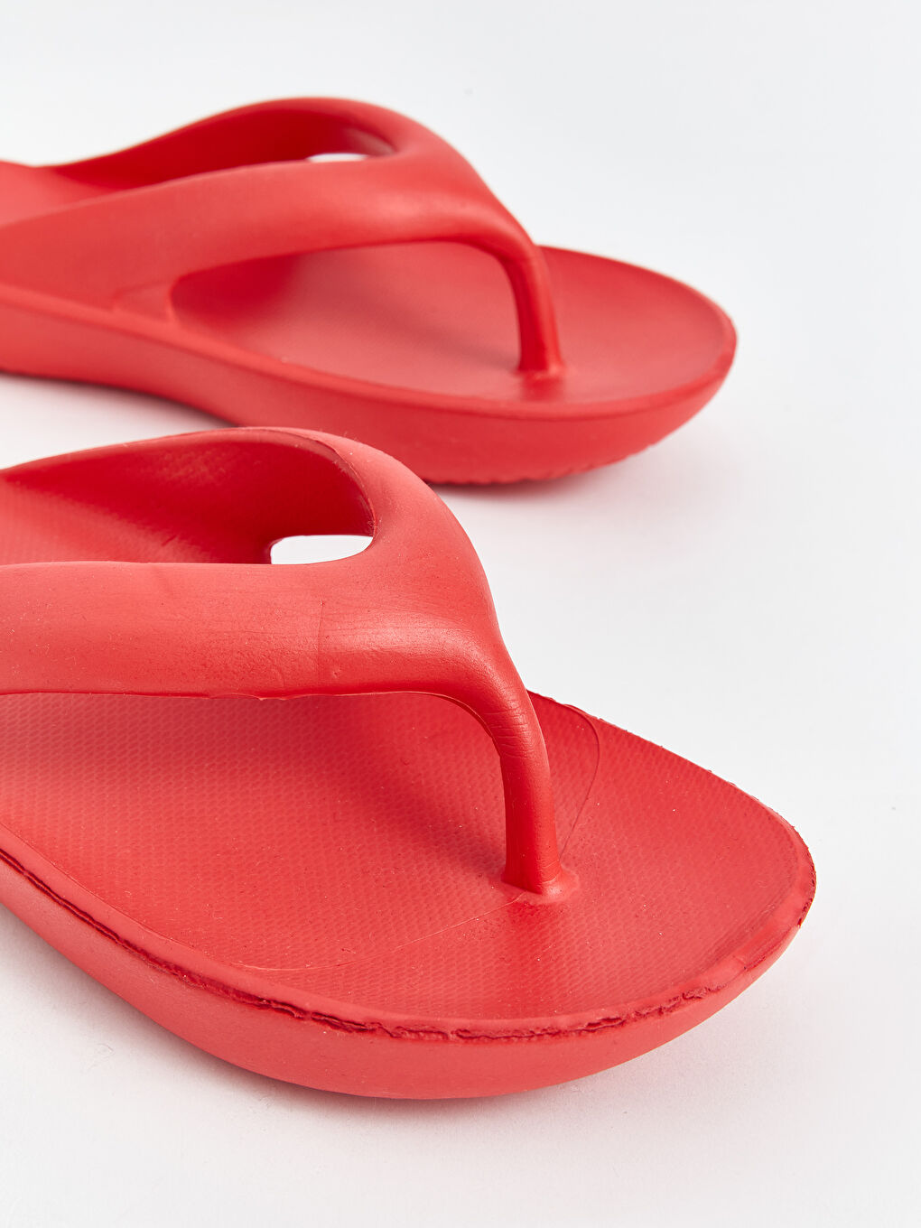 Kırmızı Kadın Parmak Arası Terlik-3