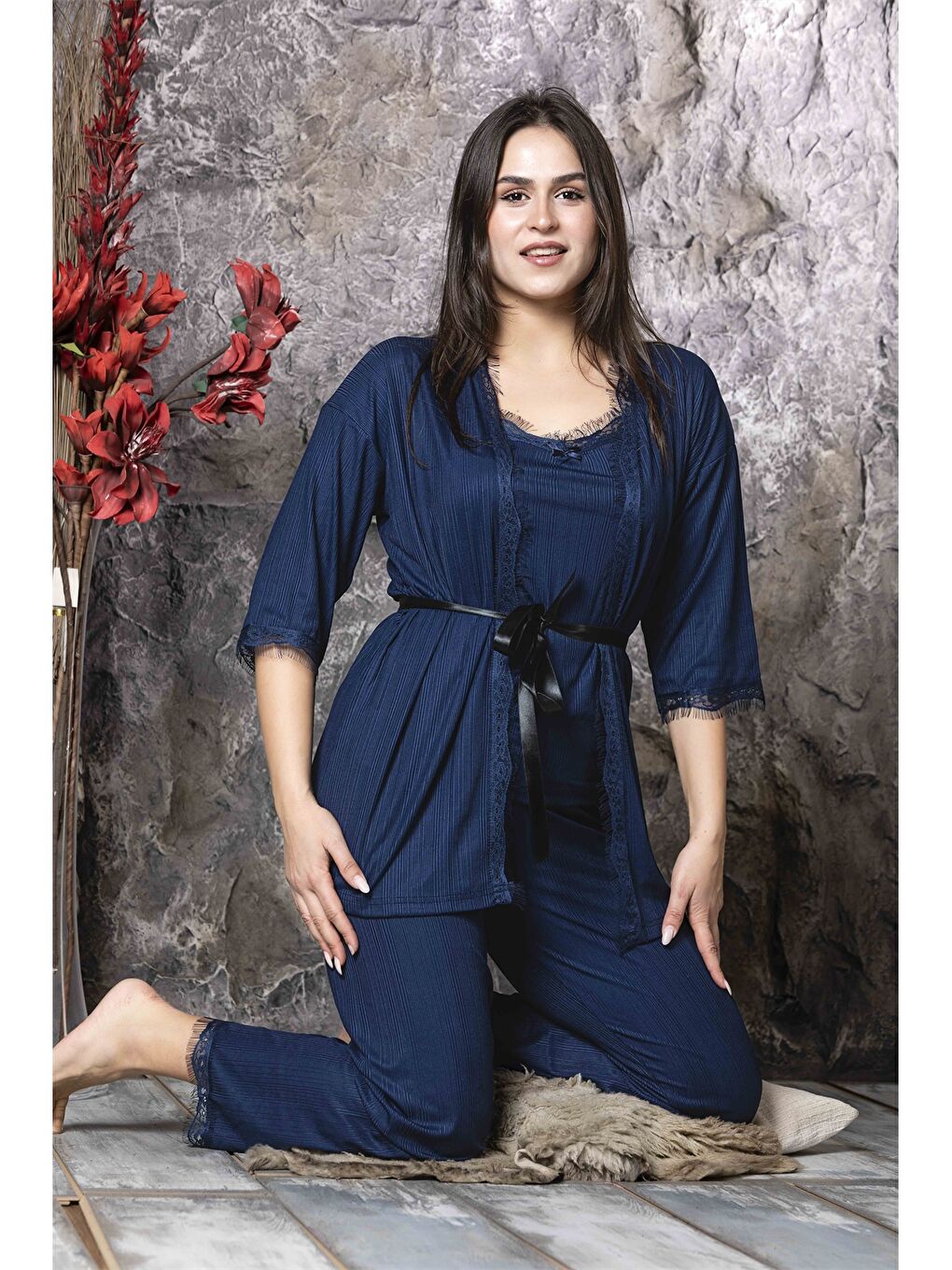 Lacivert V Yaka Kadın Pijama Takım