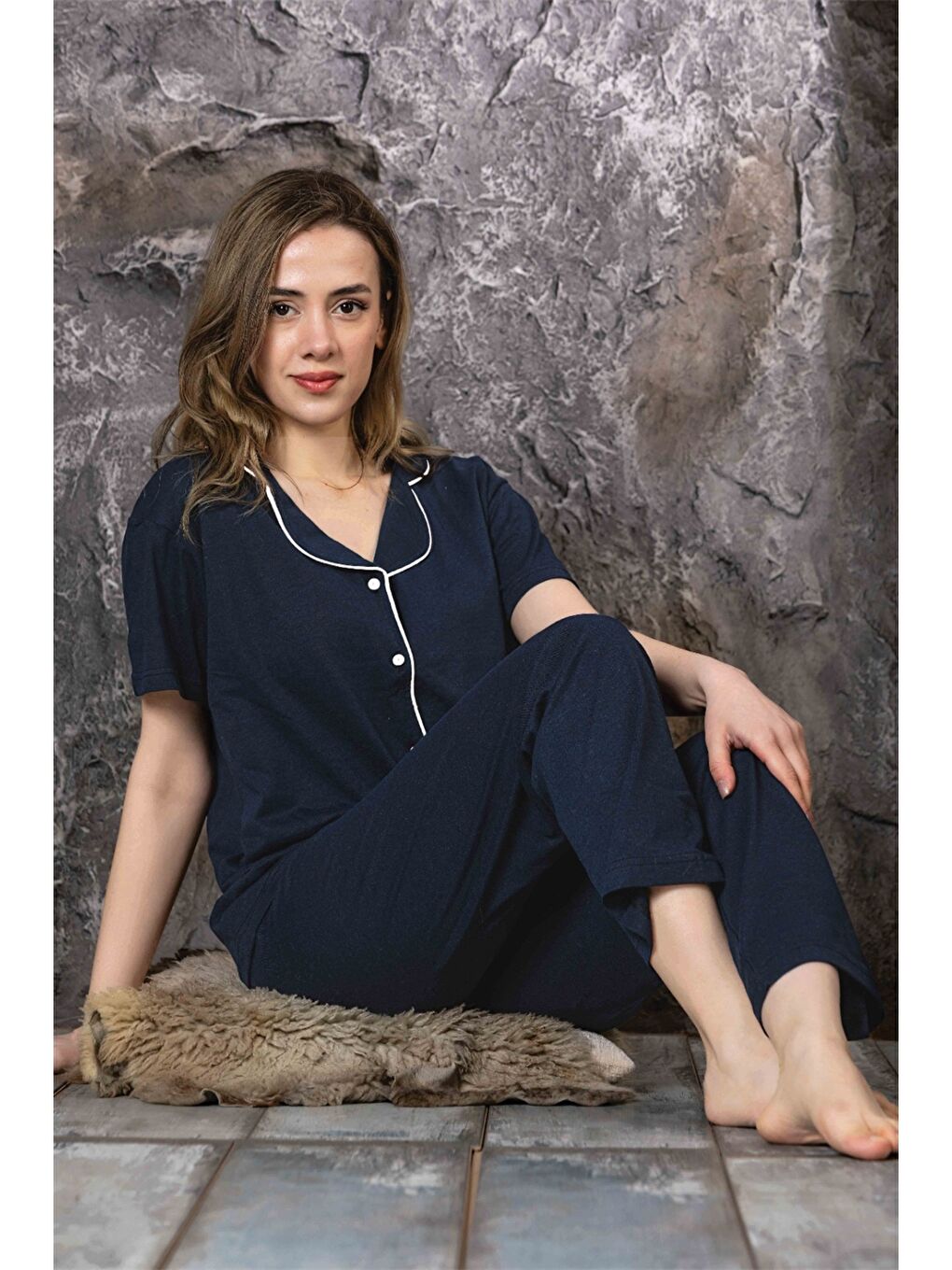 Lacivert Gömlek Yaka Kısa Kollu Kadın Pijama Takım