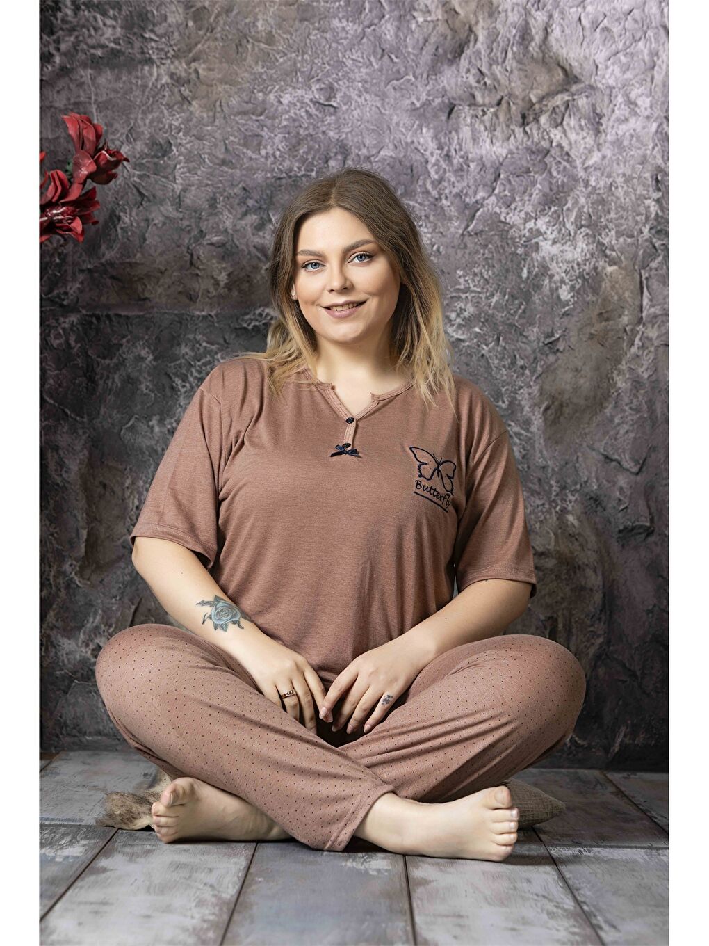 Kahverengi Gömlek Yaka Baskılı Kadın Pijama Takımı-2