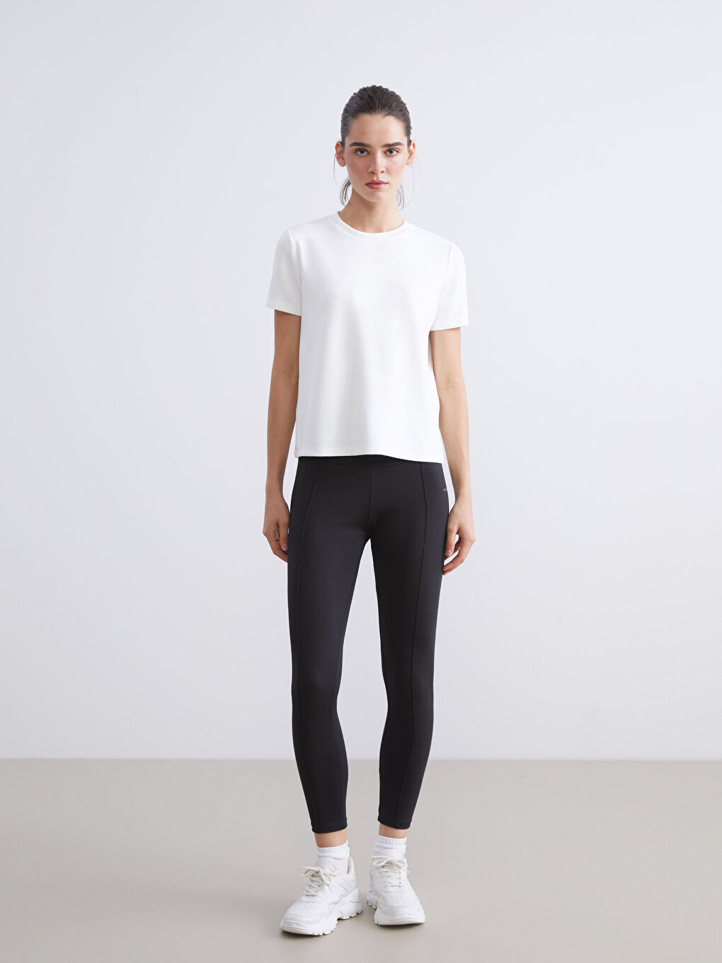 Siyah Beli Lastikli Kadın Spor Tayt