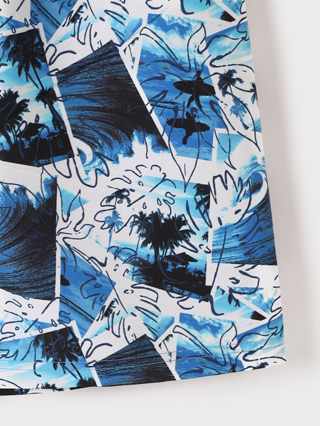 Elasticated Waist Patterned Boys' Swimming Shorts-1