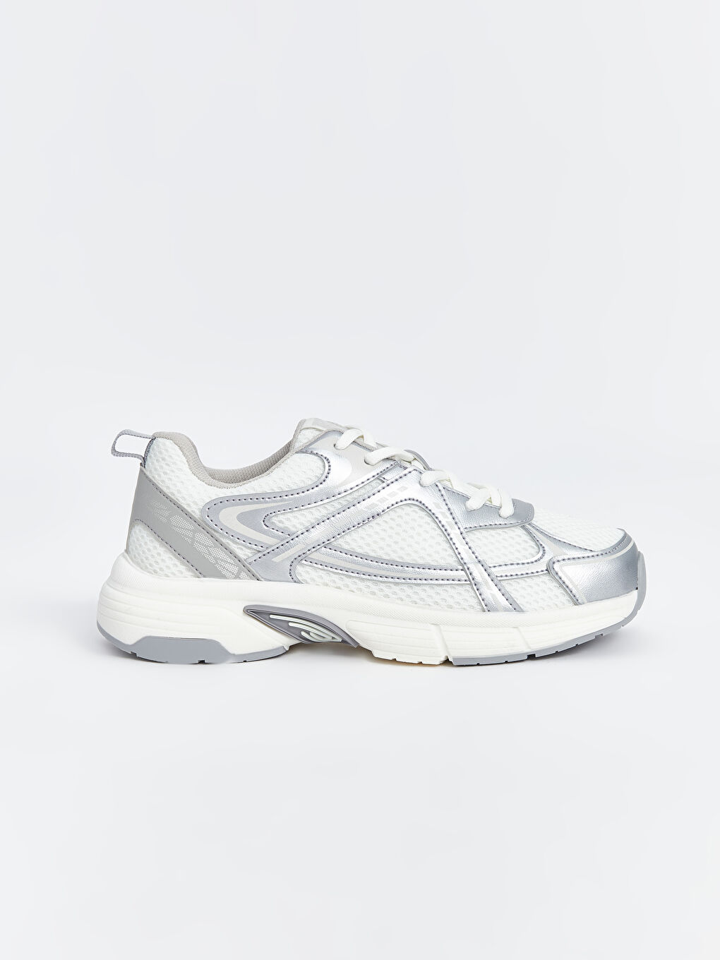 Gri Bağcıklı Kadın Spor Ayakkabı-1