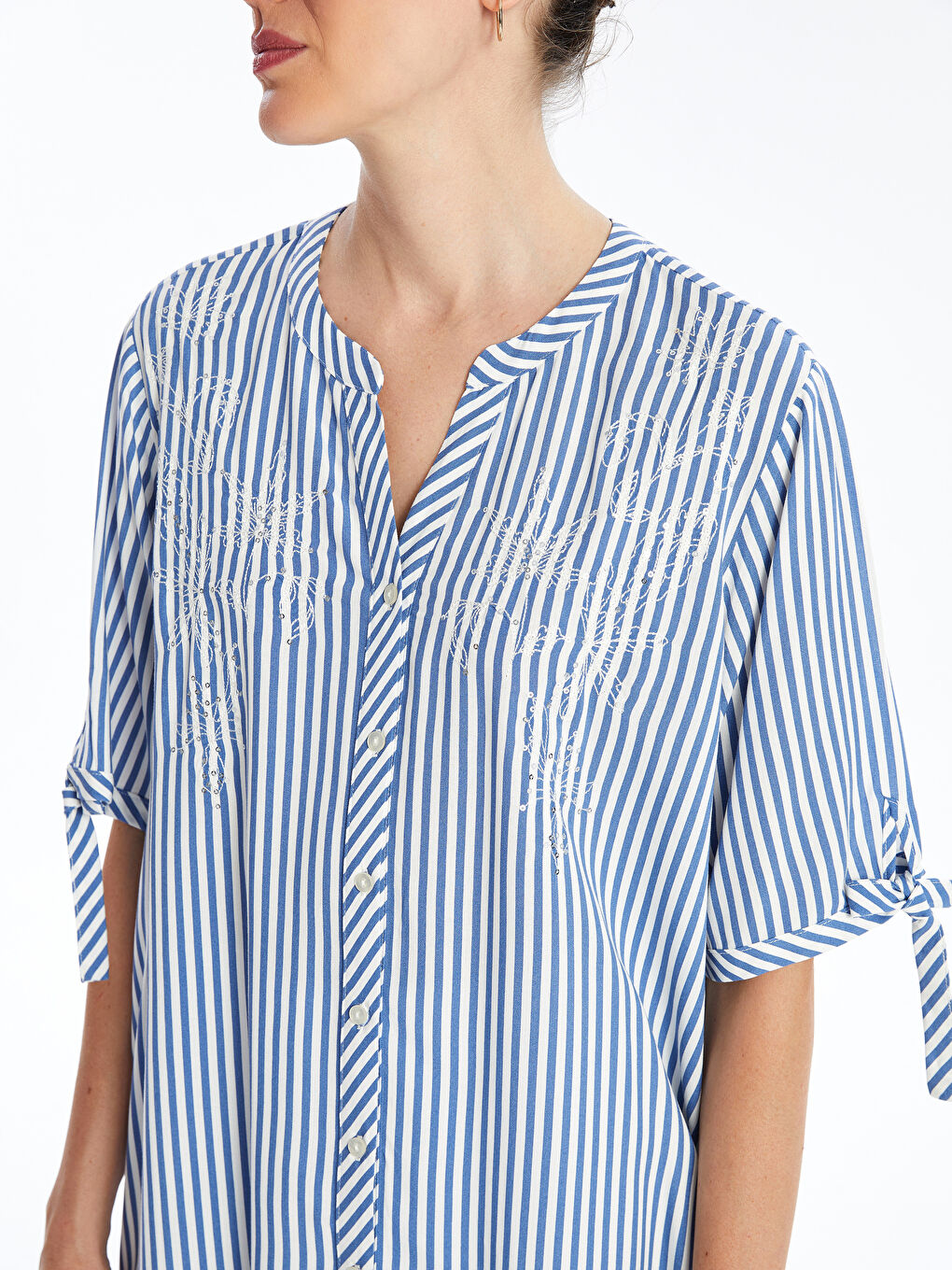 Henley Neckline Embroidered Short Sleeve Women's Blouse -S4NE62Z8-LGB