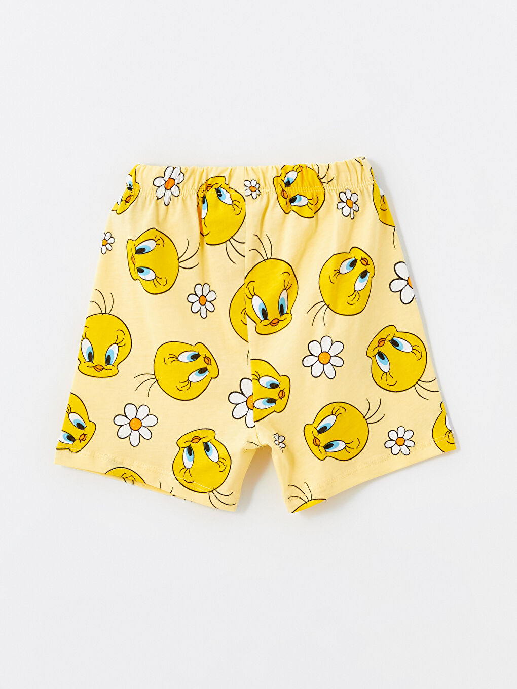 LCW baby Açık Sarı Baskılı Bisiklet Yaka Tweety Baskılı Kız Bebek Şortlu Pijama Takımı - 6