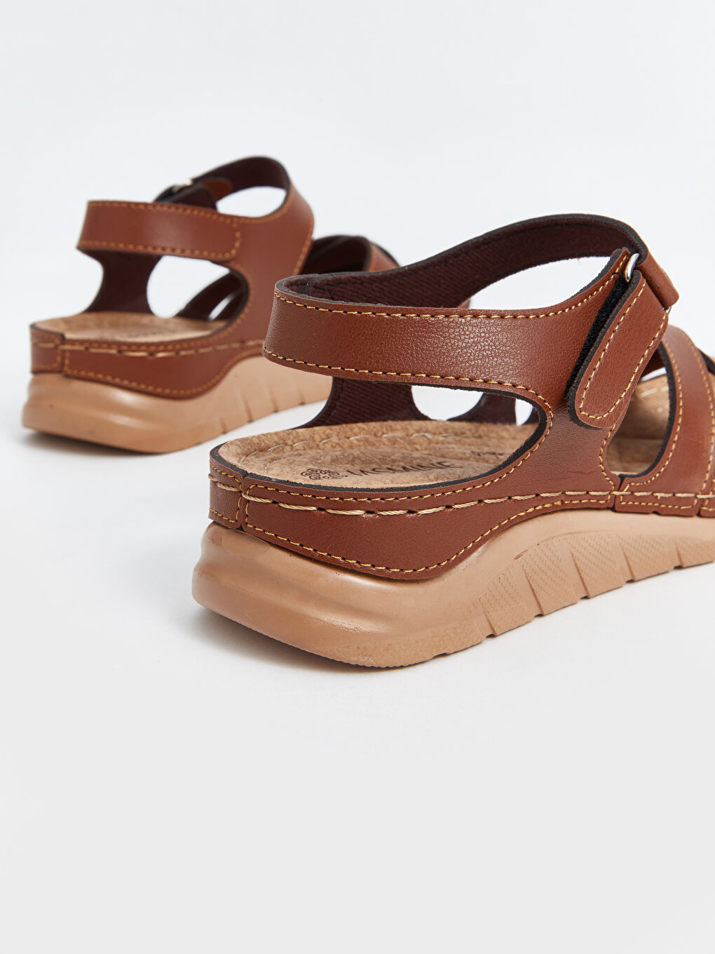 Kahverengi Cırt Cırtlı Kadın Sandalet-4