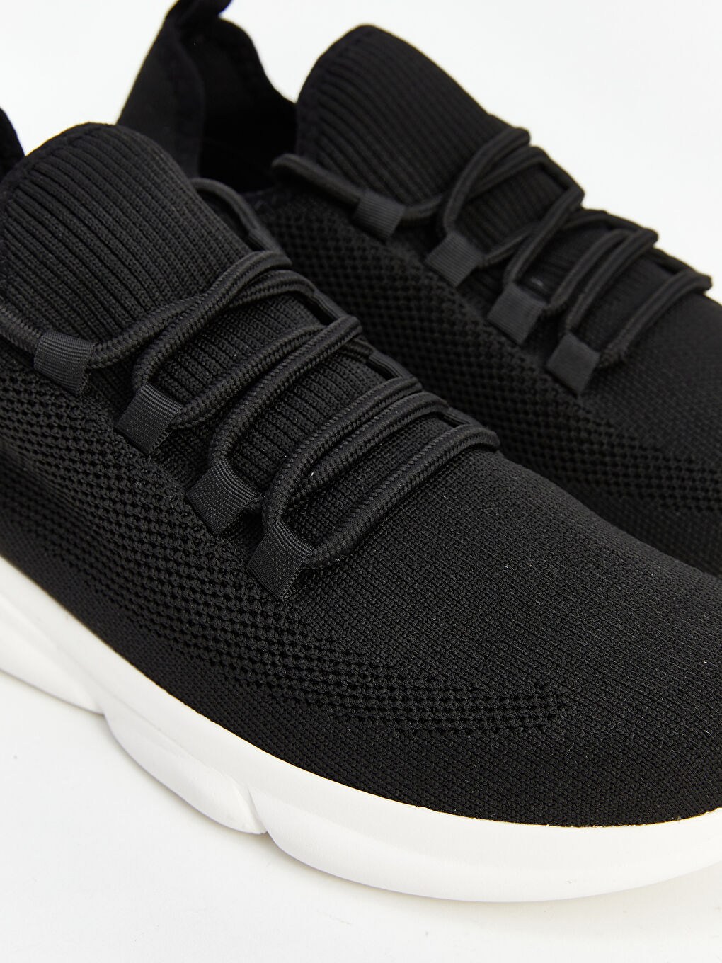 Siyah File Detaylı Erkek Spor Ayakkabı-2