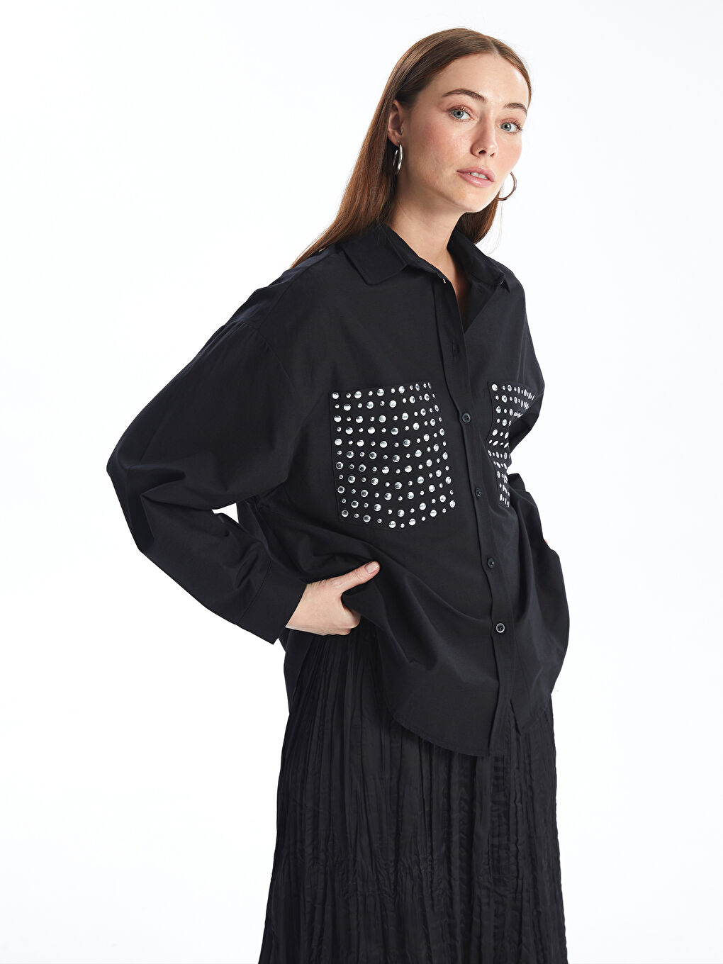 Siyah Parlak Taşlı Uzun Kollu Oversize Kadın Gömlek