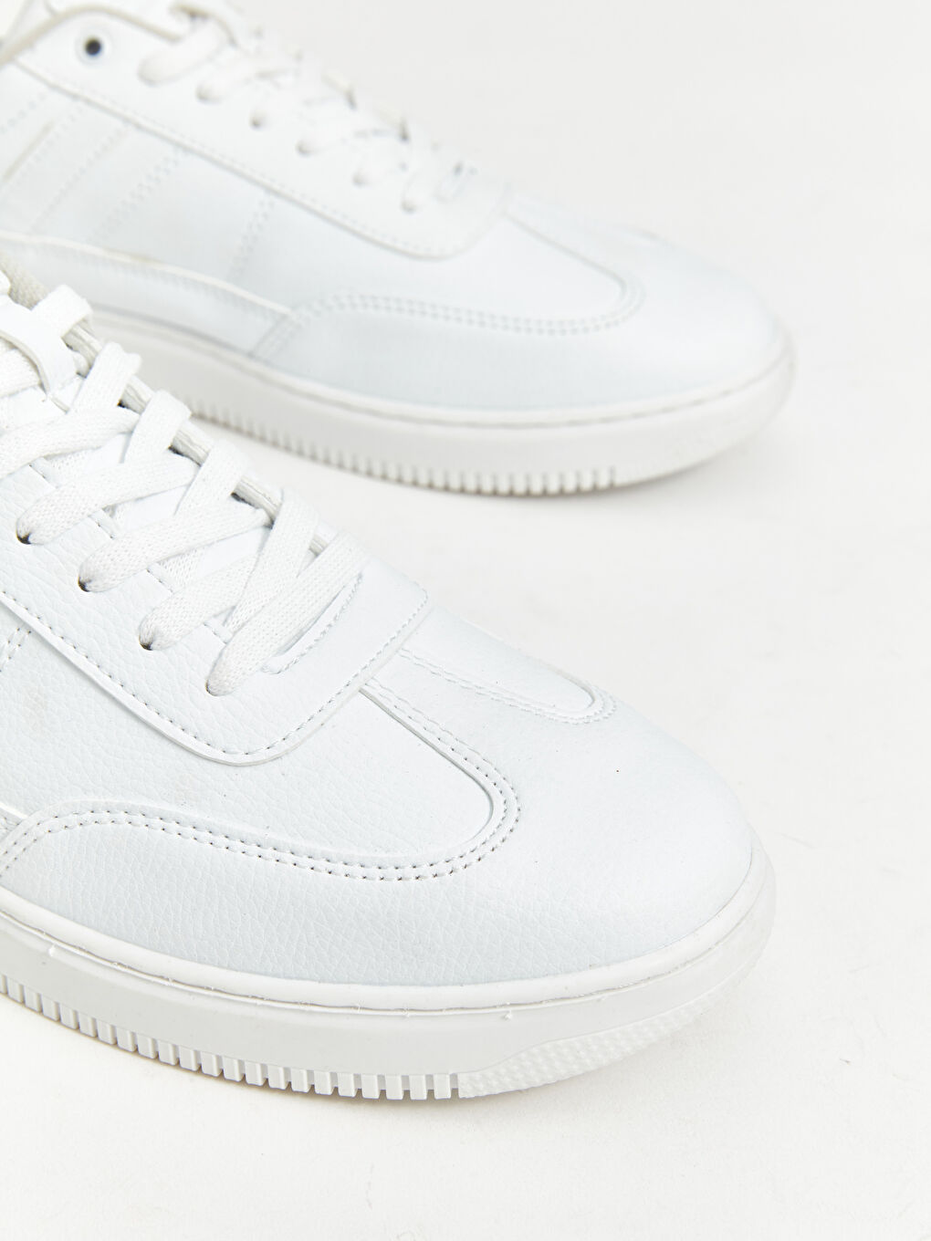 Кроссовки на шнуровке для мужчин-2