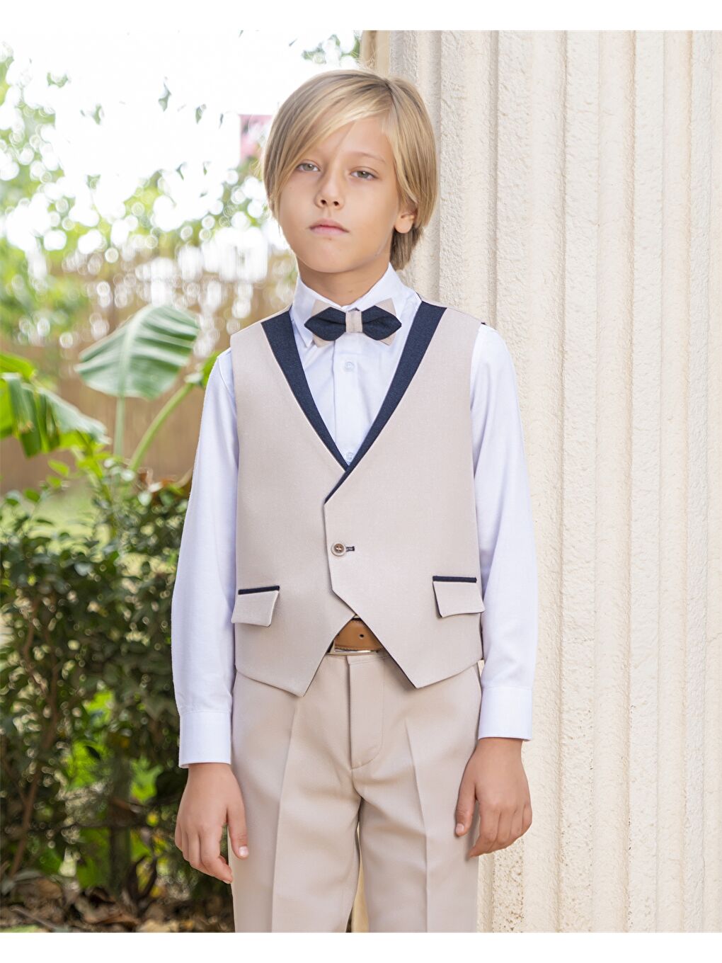 Bej Erkek Çocuk Yelekli Takım