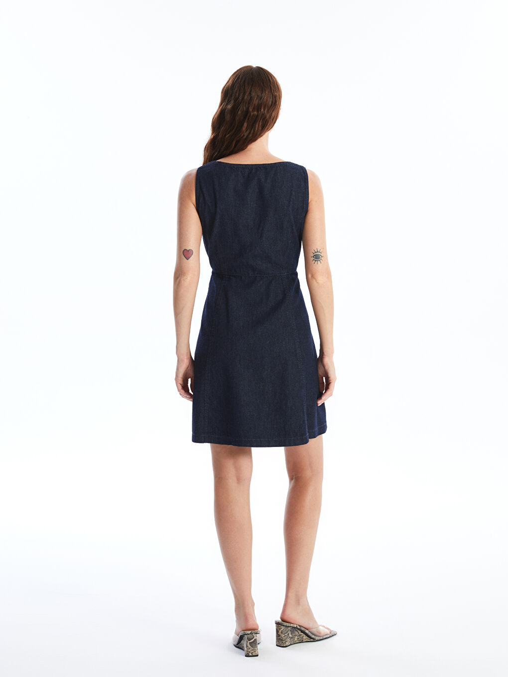 Lacivert Kalp Yaka Düz Askılı Kadın Jean Elbise-3
