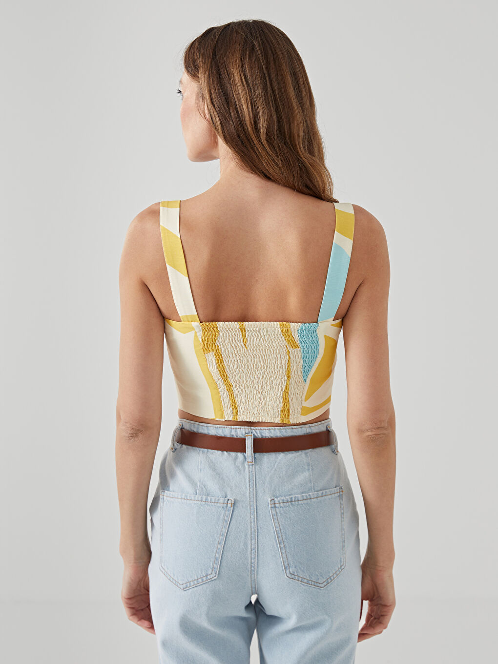 Sarı Kare Yaka Desenli Askılı Kadın Crop-3