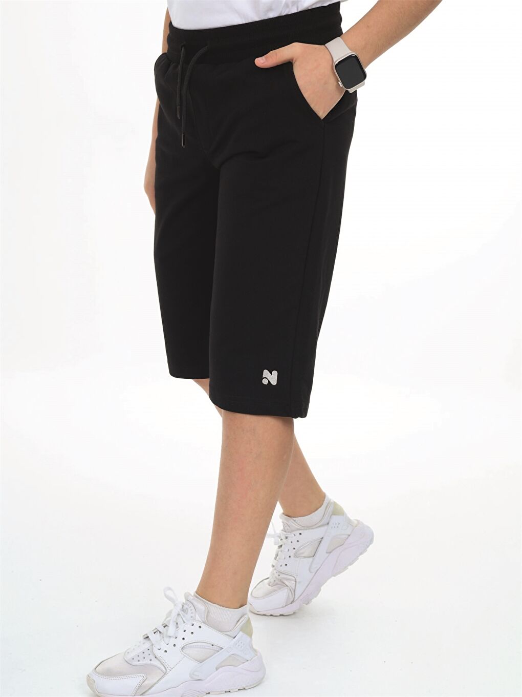 Siyah Beli Lastikli Baskılı Erkek Çocuk Kapri-1