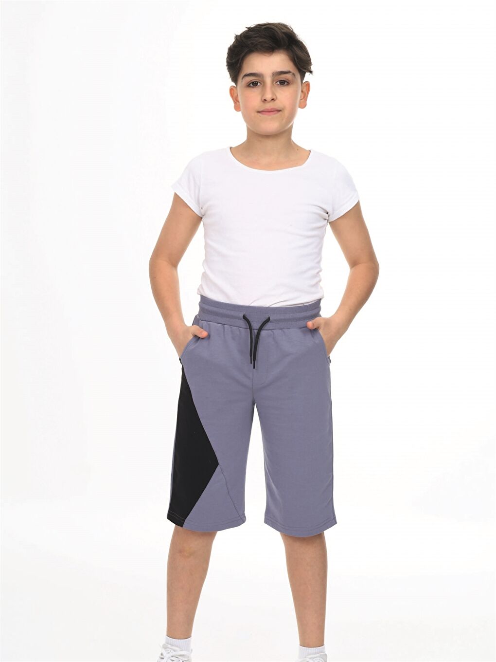 Gri Beli Lastikli Önü Garnili Erkek Çocuk Kapri