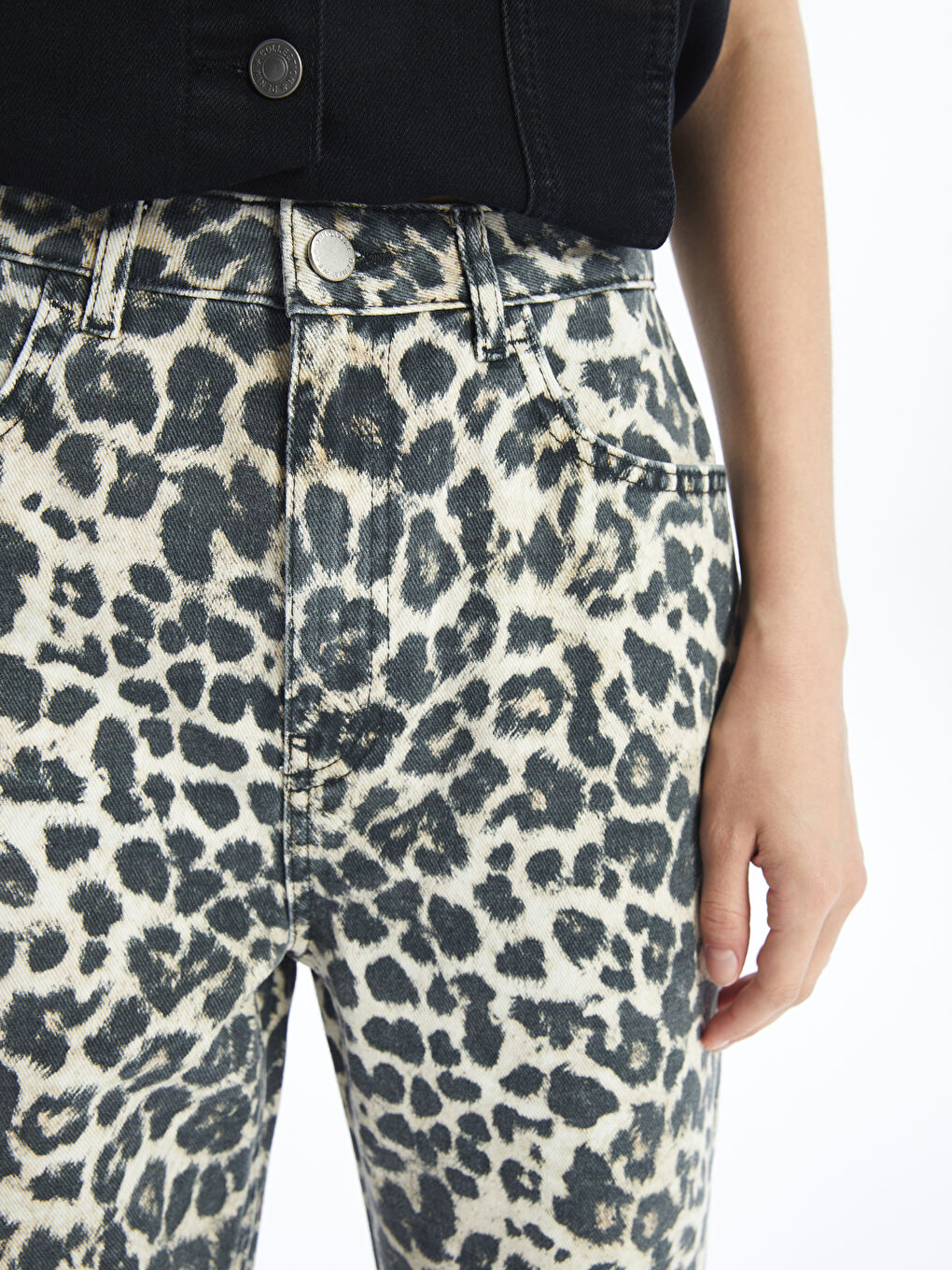 Straight Fit Leopard Patterned Women's Jean Trousers -S4NP03Z8-PQB