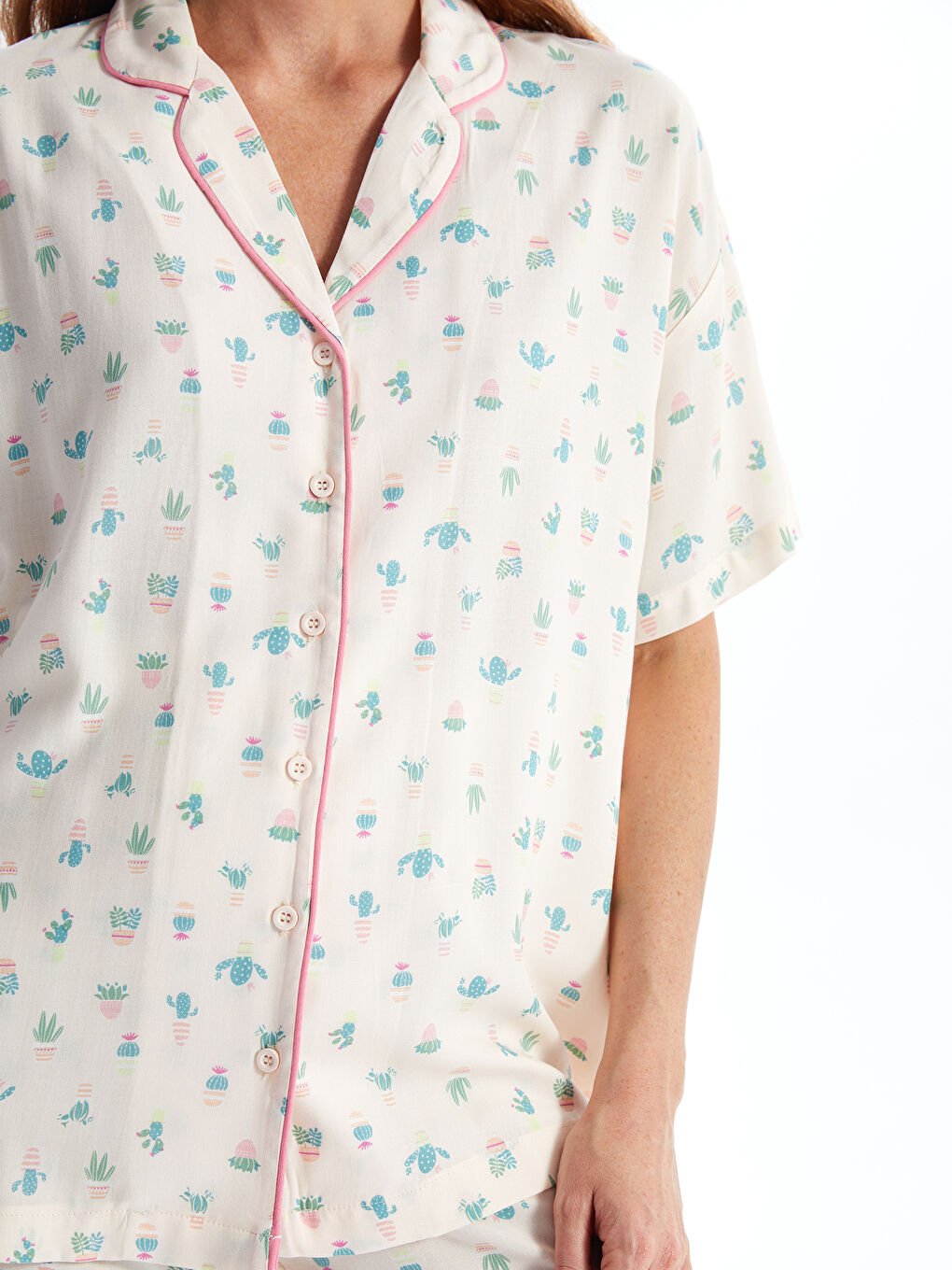 Pembe Gömlek Yaka Baskılı Kısa Kollu Kadın Pijama Takımı-2