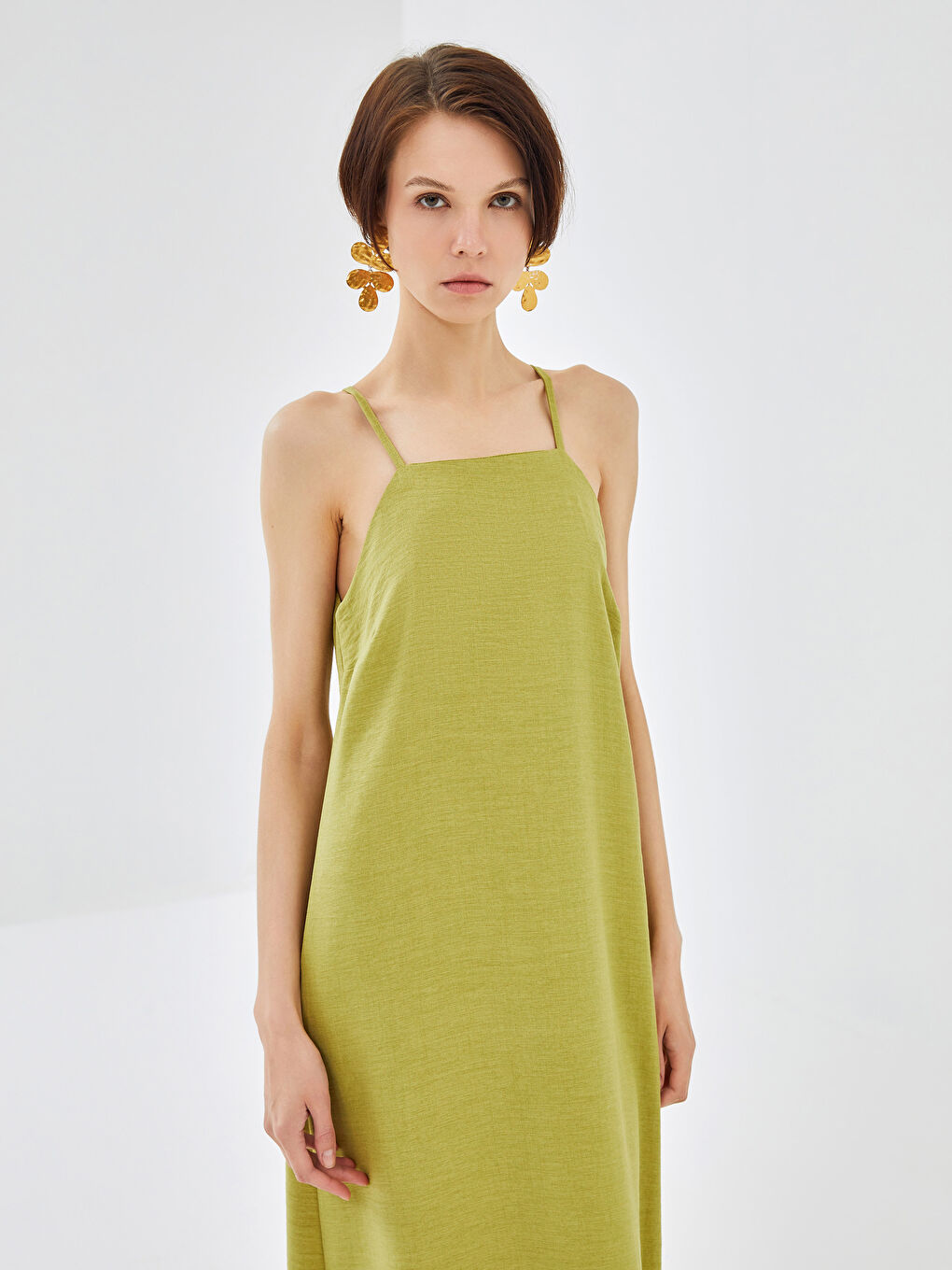 Yeşil Kare Yaka Düz İp Askılı Keten Görünümlü Elbise-2