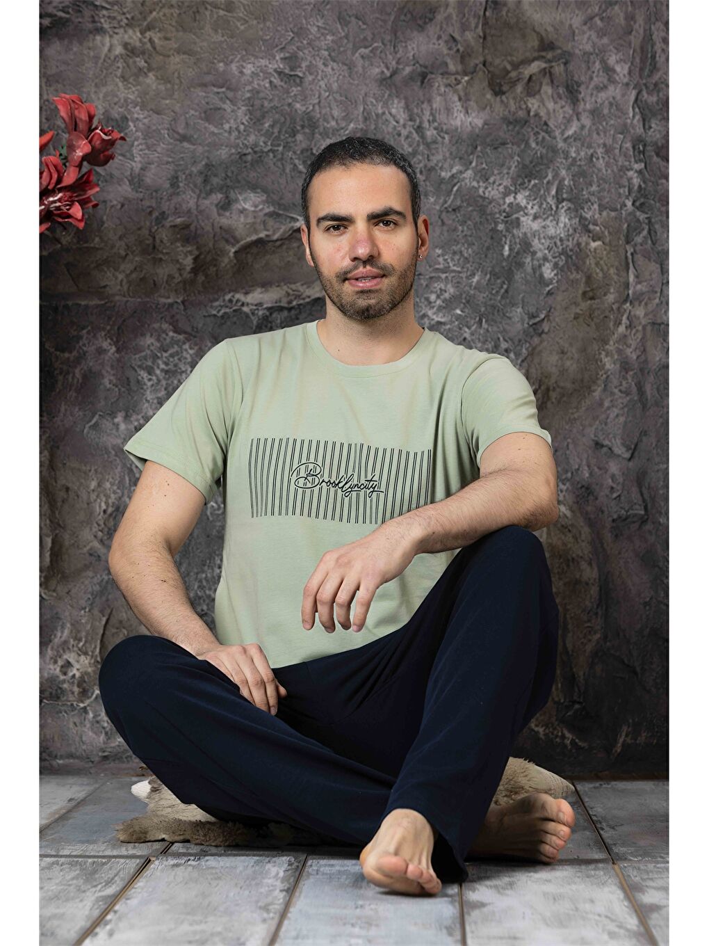 Yeşil Bisiklet Yaka Baskılı Kısa Kollu Erkek Pijama Takımı