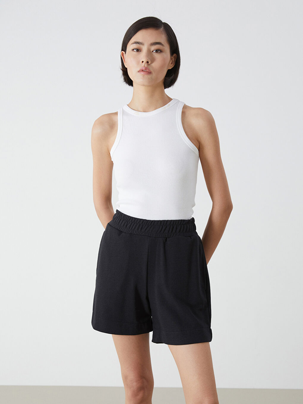 Women's Elastic Waist Shorts -S4NT02Z8-CVL