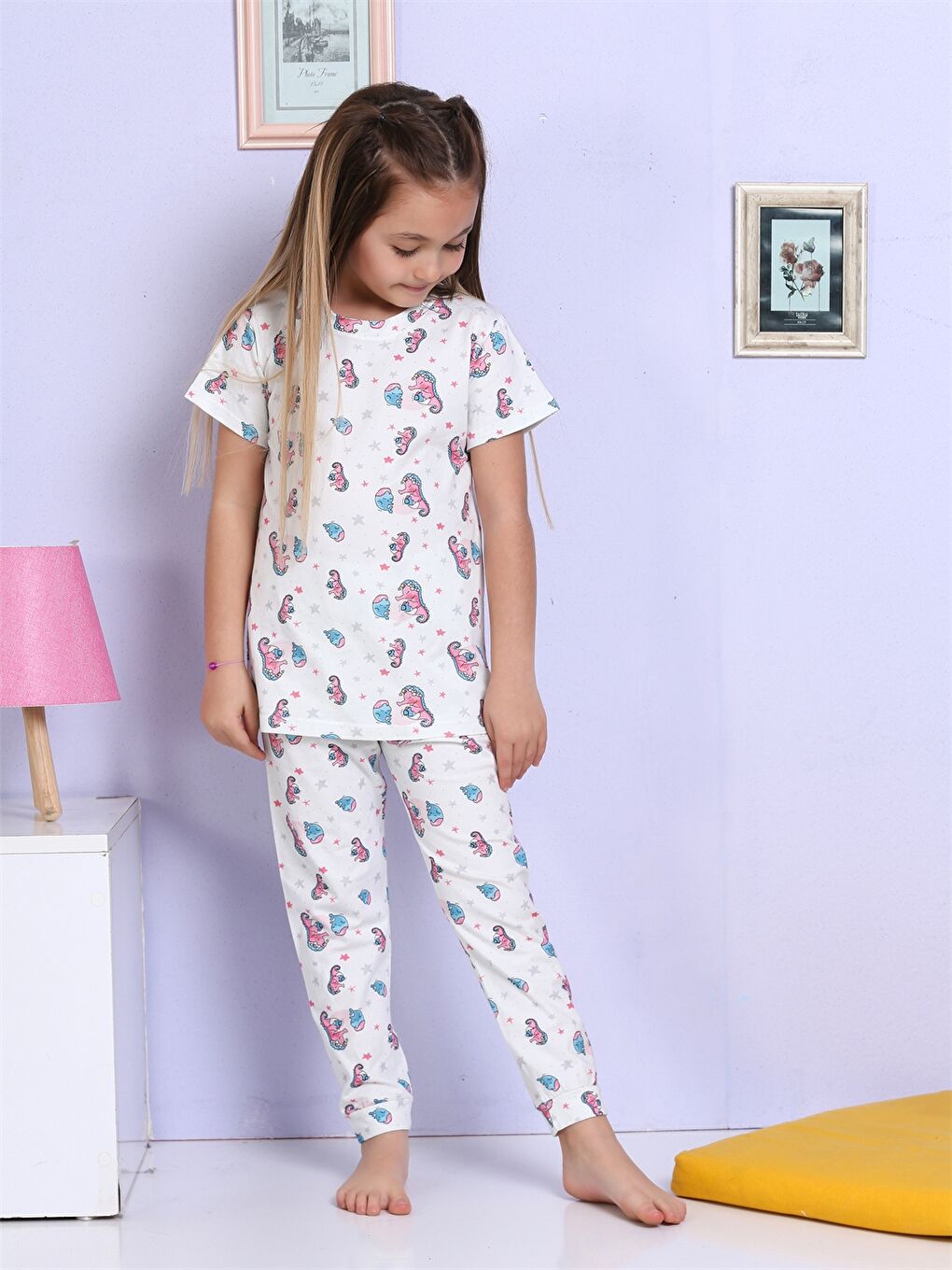 Beyaz Bisiklet Yaka Baskılı Kısa Kollu Kız Çocuk Pijama Takımı-4