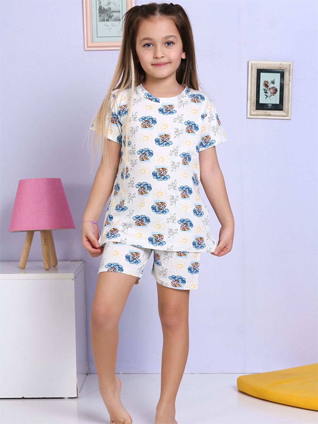 Elmas Kids Ekru Bisiklet Yaka Baskılı Kısa Kollu Kız Çocuk Şortlu Pijama Takımı - 1