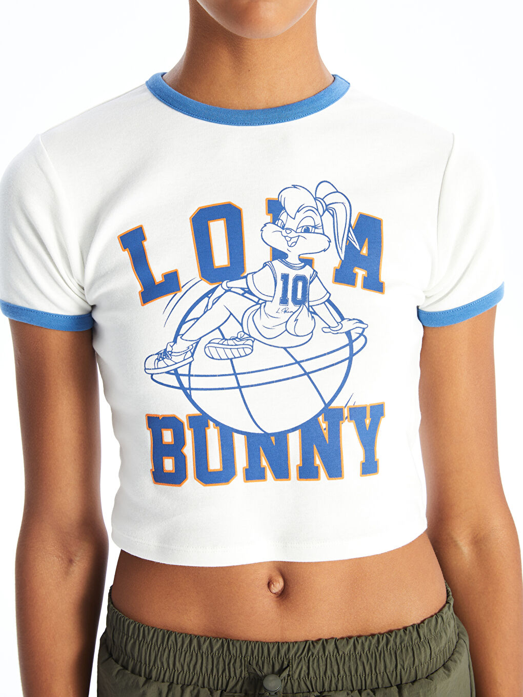 XSIDE Ekru Bisiklet Yaka Lola Bunny Baskılı Kısa Kollu Kadın Crop - 2