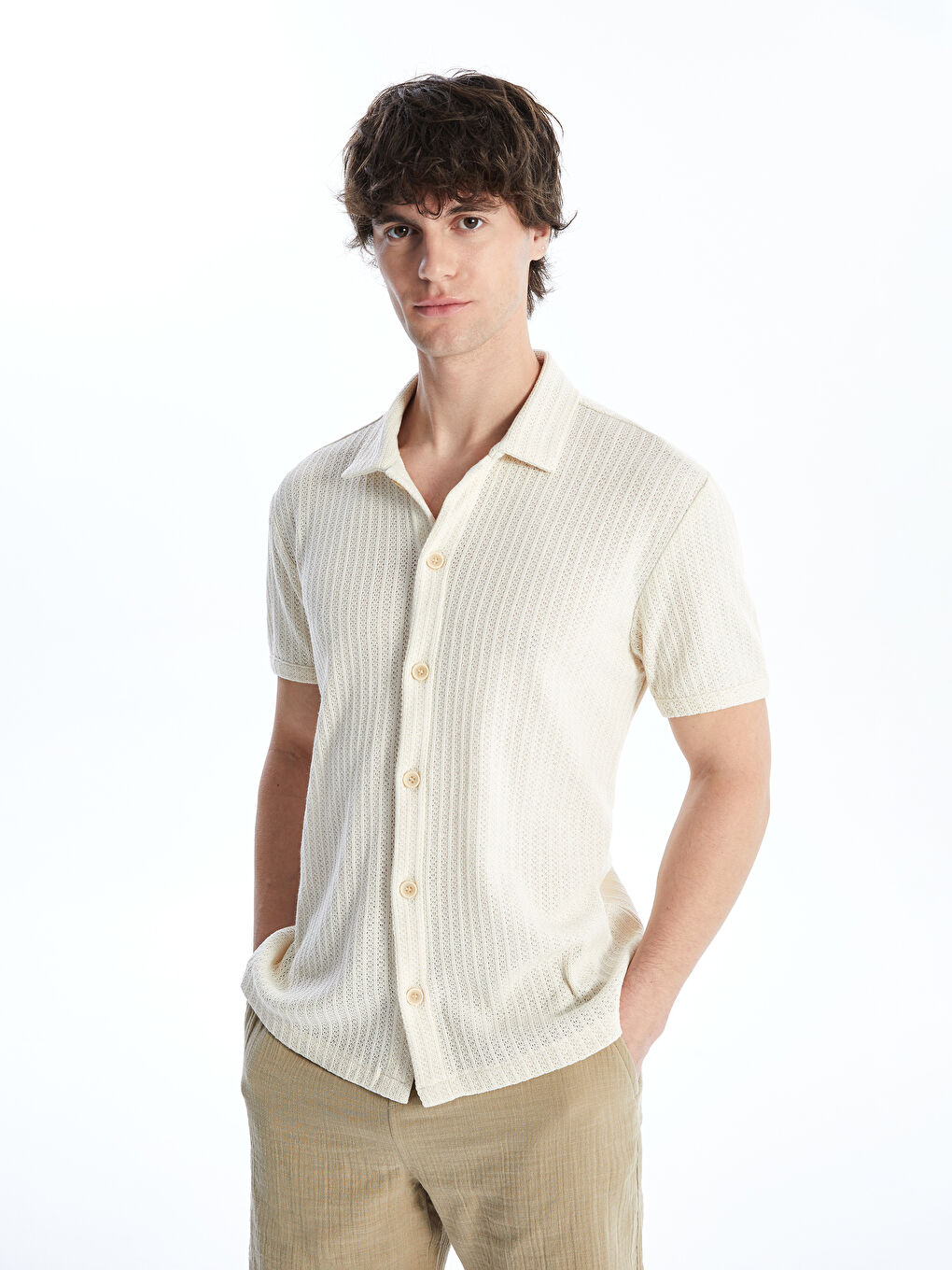 Bej Regular Fit Kısa Kollu Erkek Gömlek