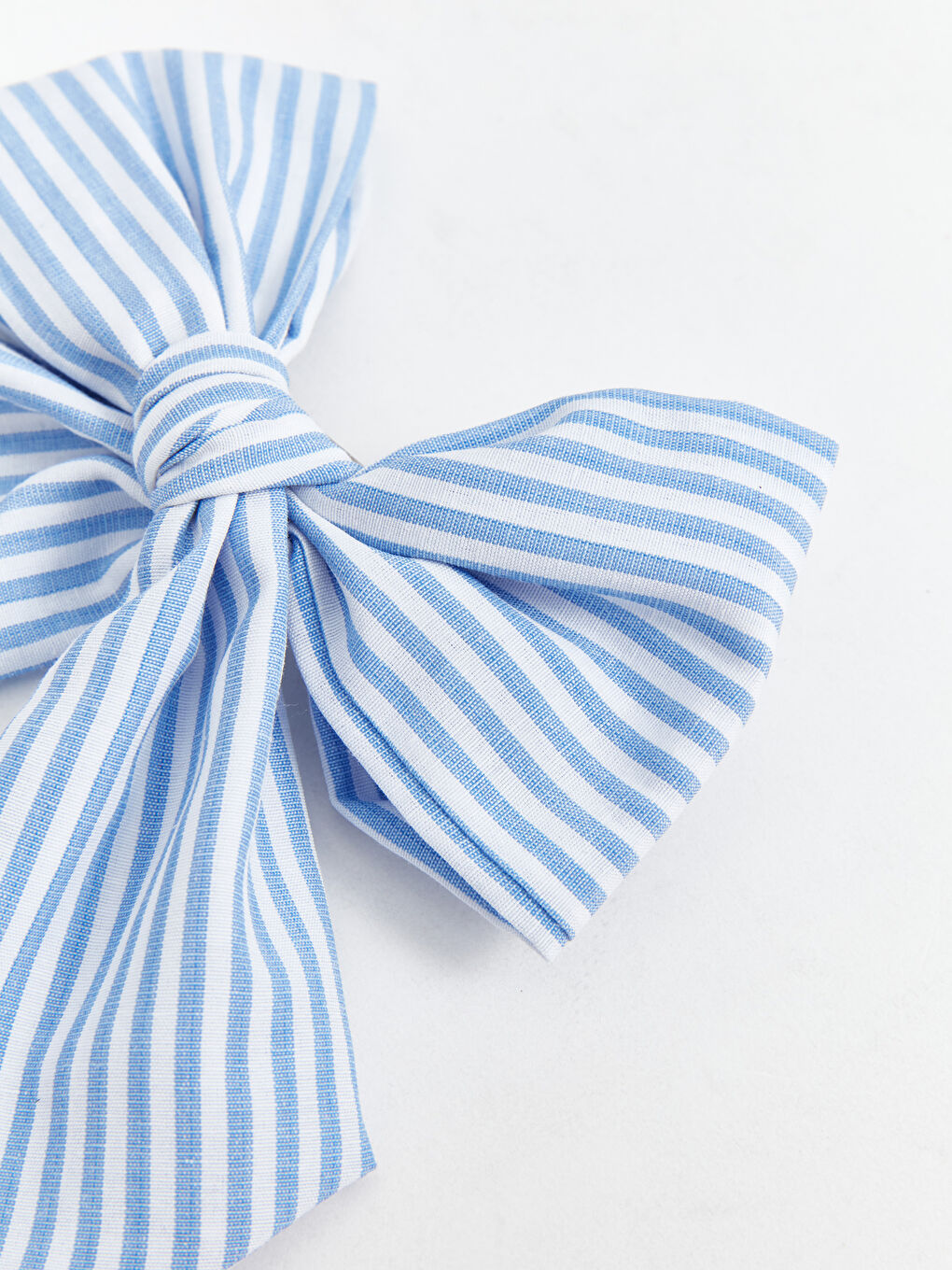 Bow Detailed Women's Hair Clip-1