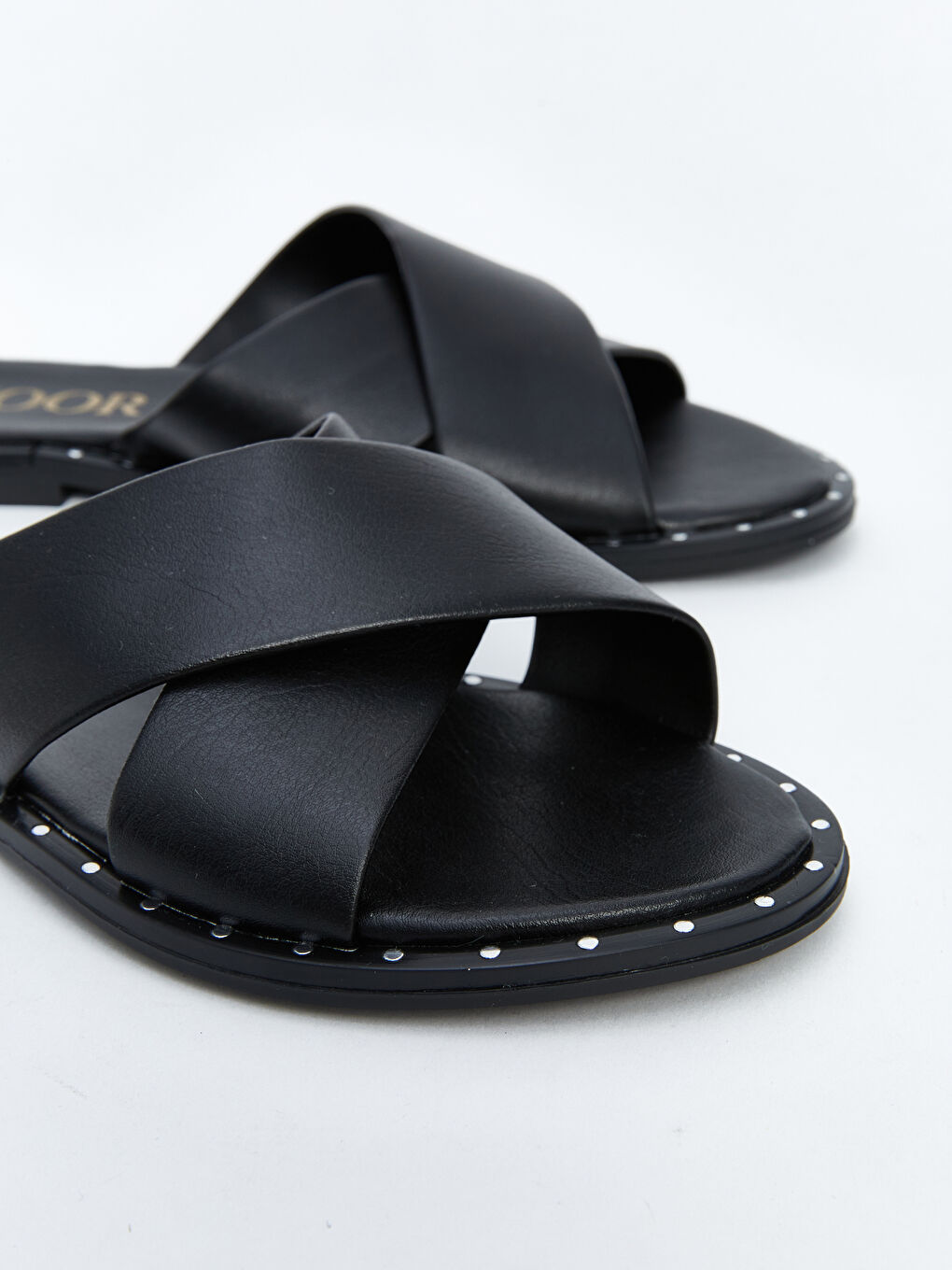 Siyah Çapraz Bantlı Kadın Terlik-2