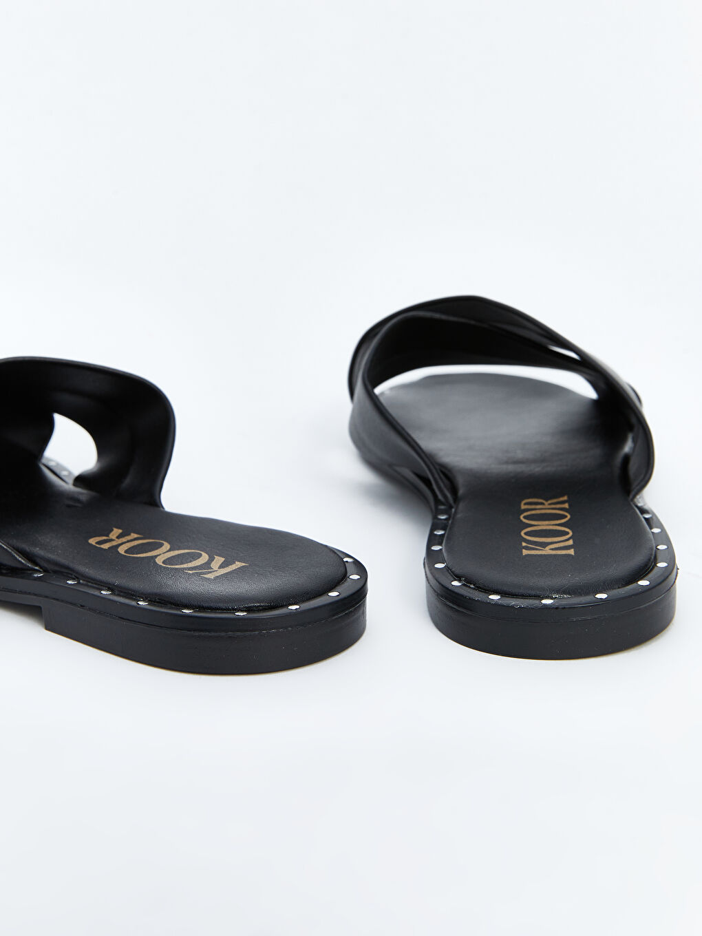 Siyah Çapraz Bantlı Kadın Terlik-3