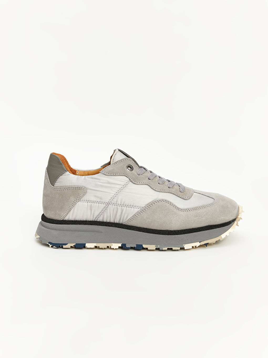 თასმებიანი მამაკაცის სპორტული ფეხსაცმელი-1