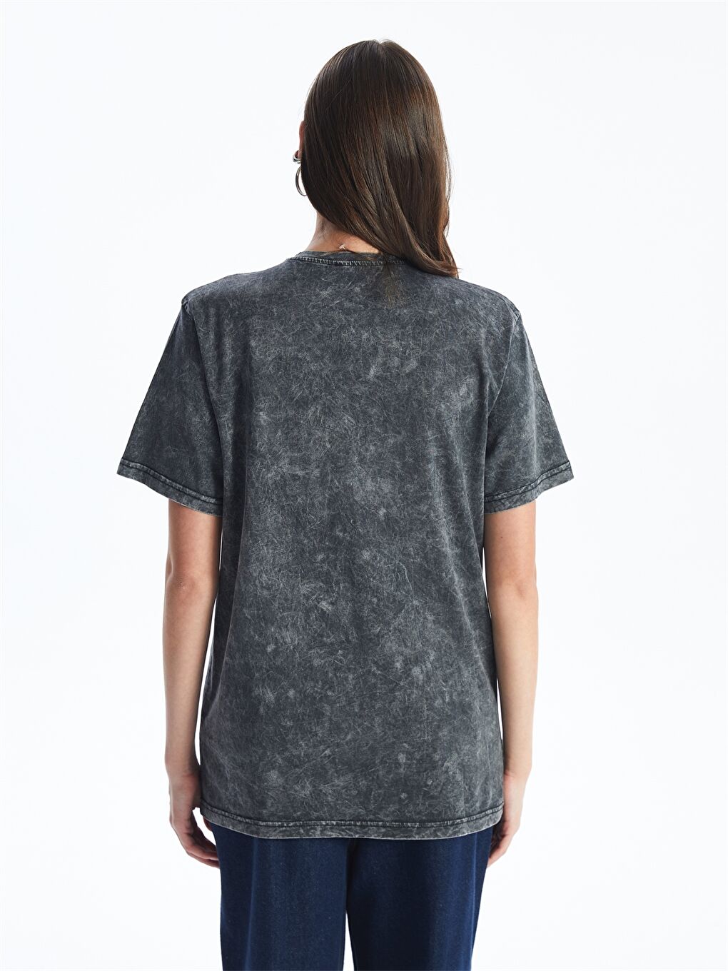 Antrasit Bisiklet Yaka Baskılı Kadın Tişört-4