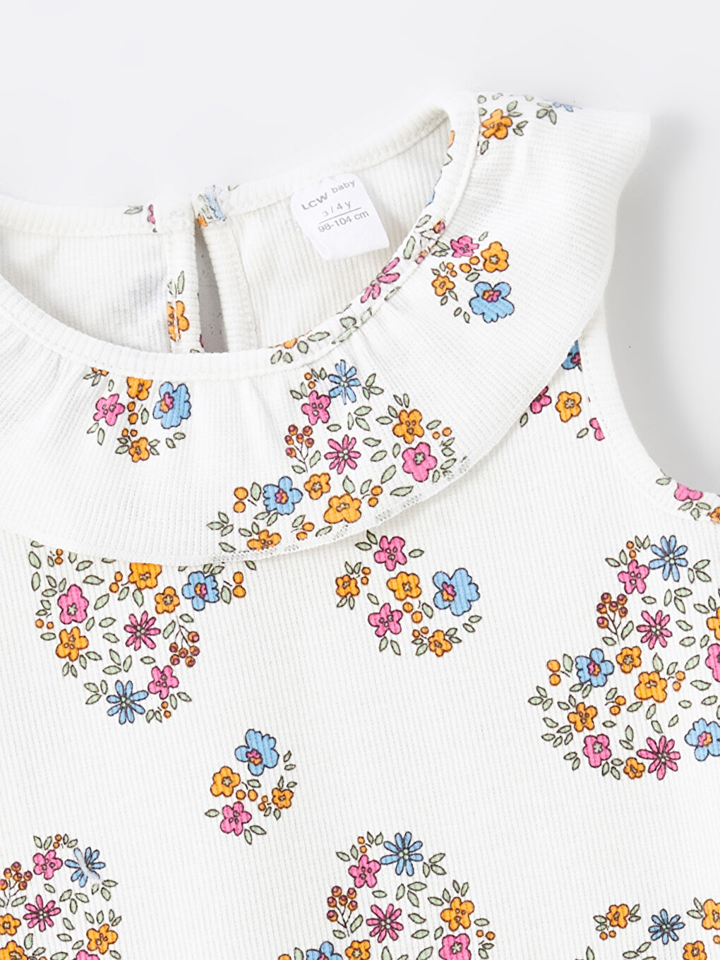 Ekru Bebe Yaka Çiçekli Kız Çocuk Bluz-1