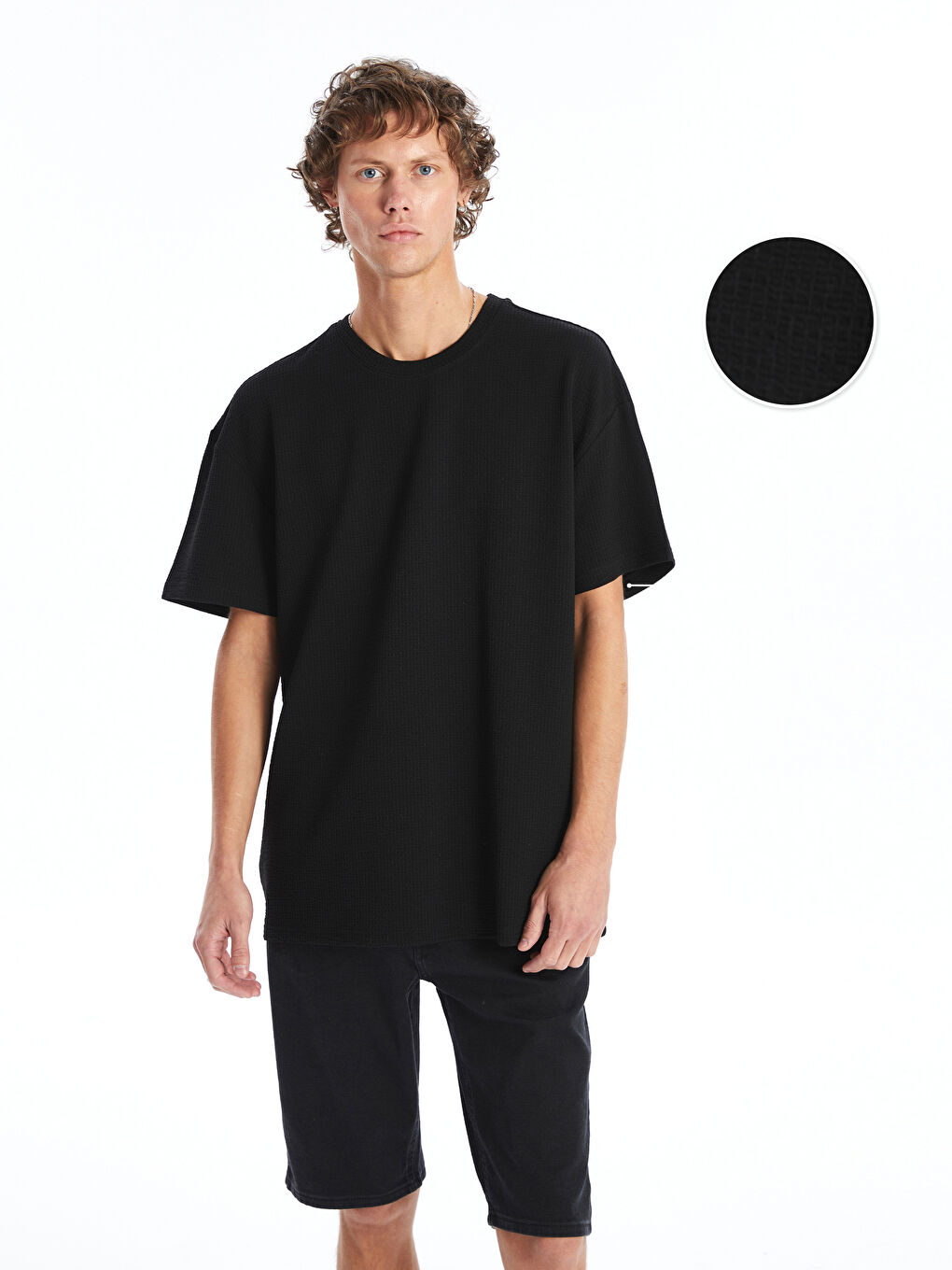 Siyah Bisiklet Yaka Kısa Kollu Erkek Tişört